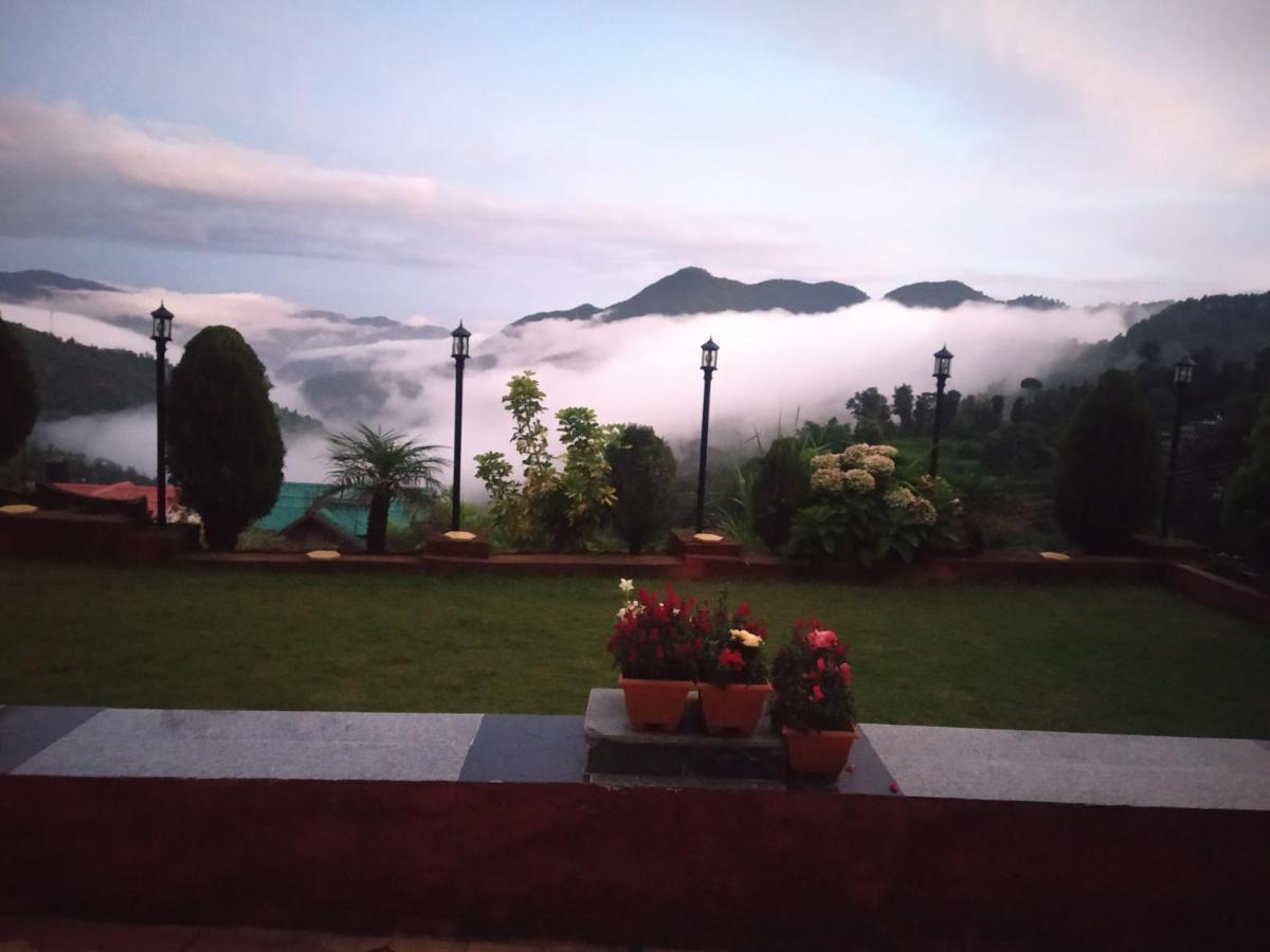 Sakoon Villa Shimla Zewnętrze zdjęcie